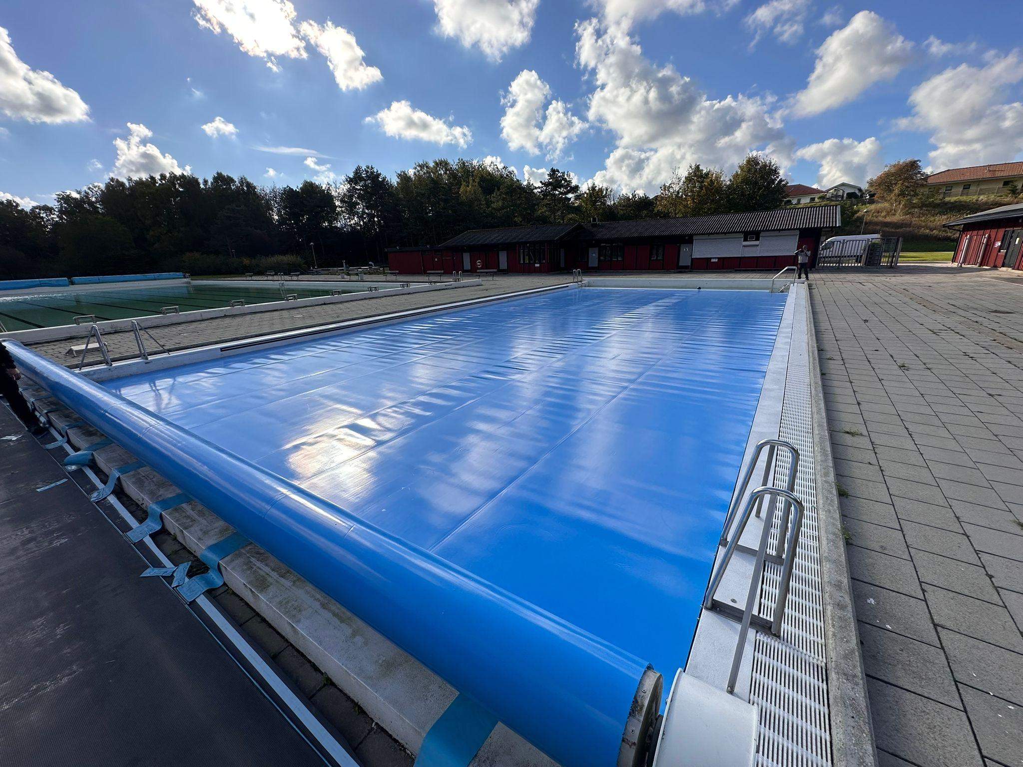 przykrycia piankowe, pianka termiczna basenowa, zwijarki do pianki